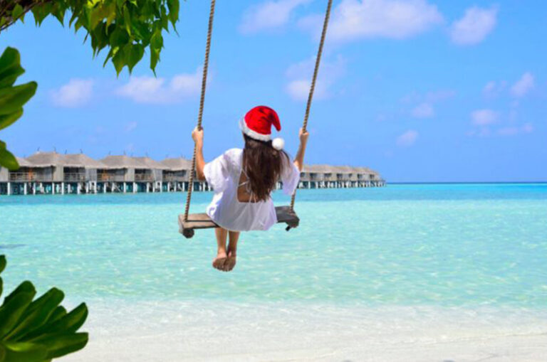 Chritsmas-&-New-Year-Holliday-1