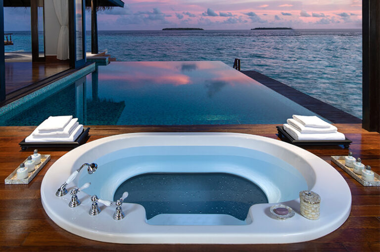 SUNSET-OVER-WATER-POOL-VILLA-10-UNITS