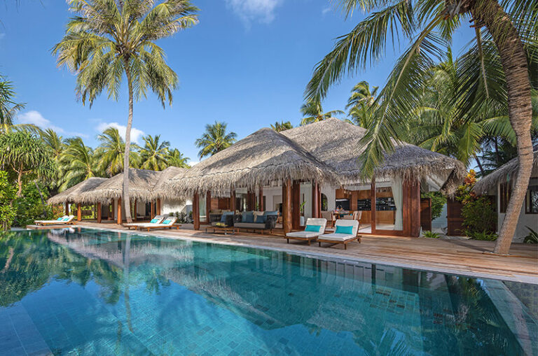 THREE-BEDROOM-BEACH-POOL-RESIDENCE-2-UNITS